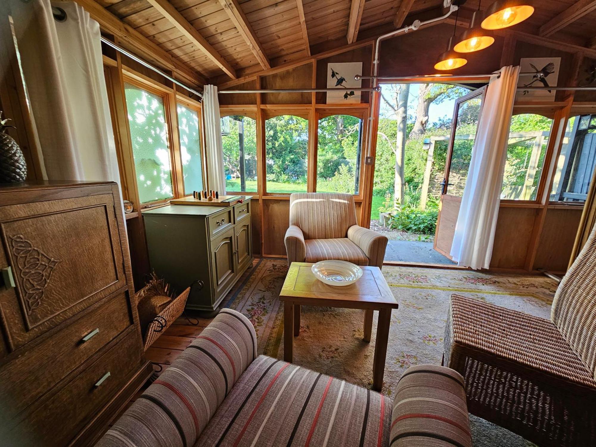 Luxury Self Catering With Cosy Cabin & Sauna In Colchester Dış mekan fotoğraf