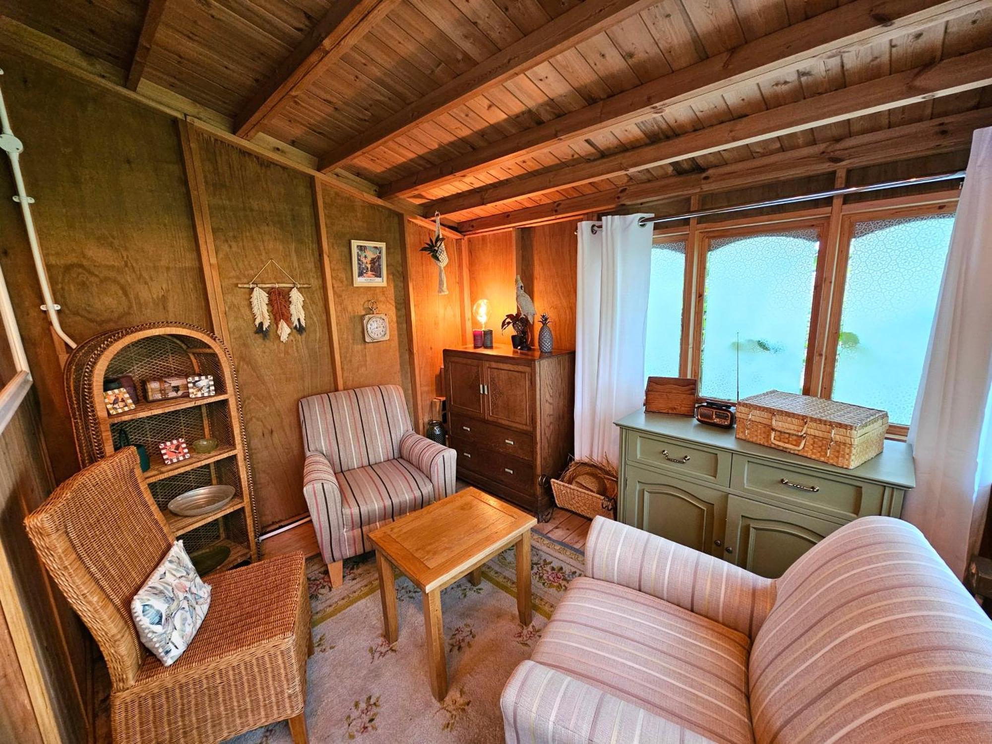 Luxury Self Catering With Cosy Cabin & Sauna In Colchester Dış mekan fotoğraf